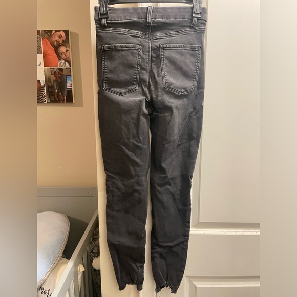 No Boundaries size 3 women’s black jeans - Picture 2 of 3